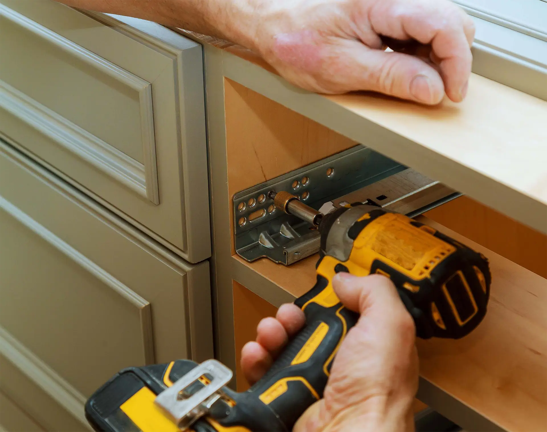 drawer repair